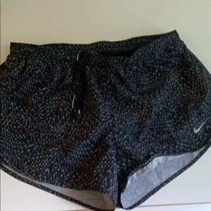 nike tempo running shorts